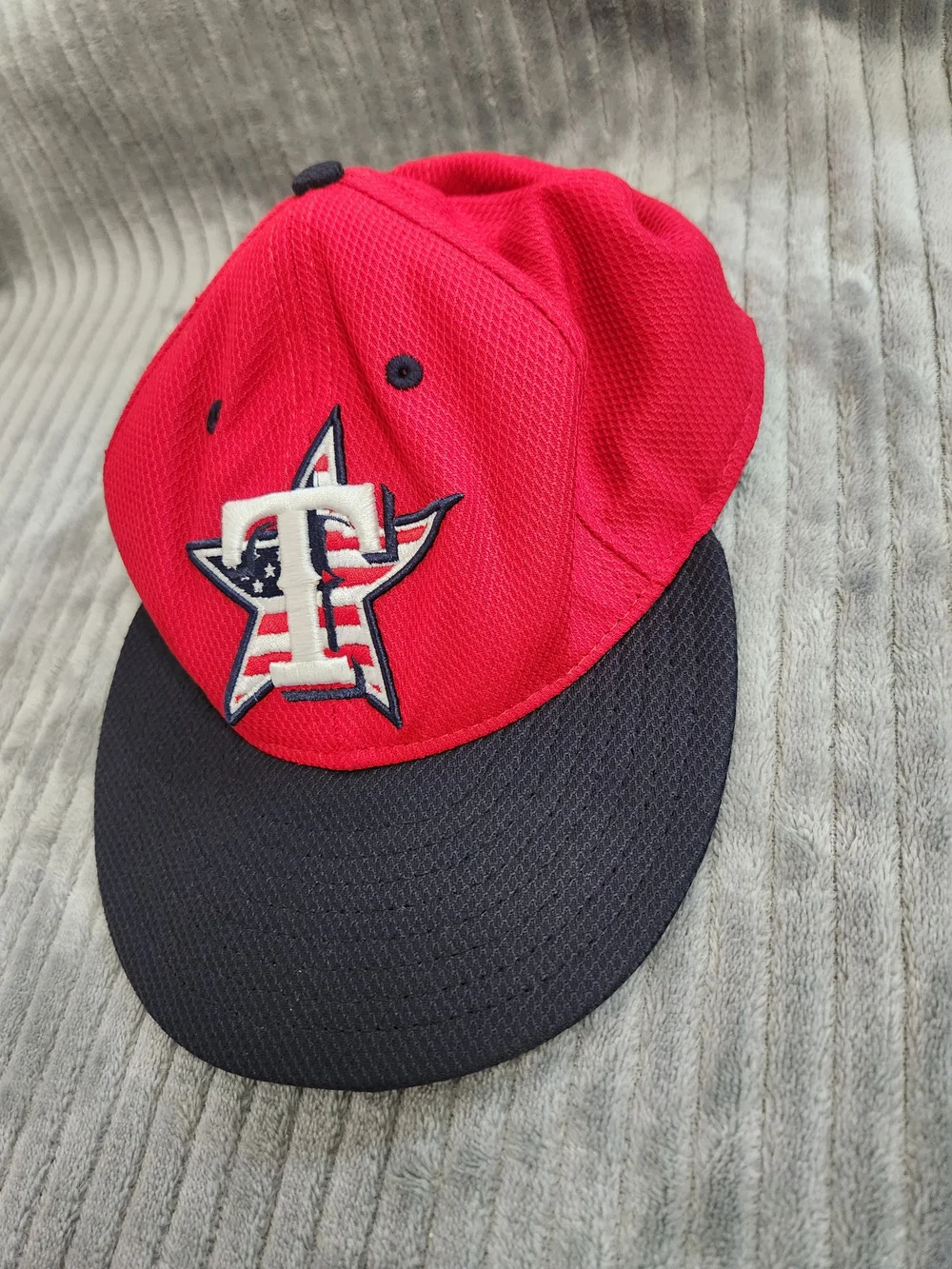 New Era 59fifty Fitted 7 1/4 Texas Rangers Flag MLB On Field Hat Cap Red